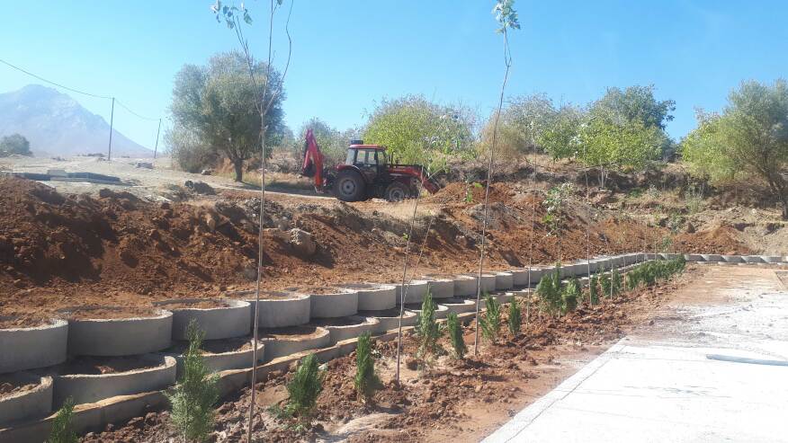 طرح محوطه سازی و احداث فضای سبز در روستای باباعلی