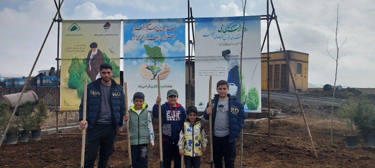  مشارکت فرزندان پرسنل شرکت عمران گستر صبانور در مراسم گرامیداشت روز درختکاری، اسفند سال ۱۴۰۳